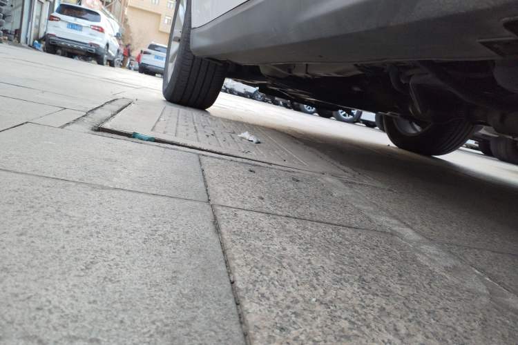 Used Haval H2 2018 Blue-Label 1.5T Dual-Clutch Two-Wheel-Drive Luxury Model