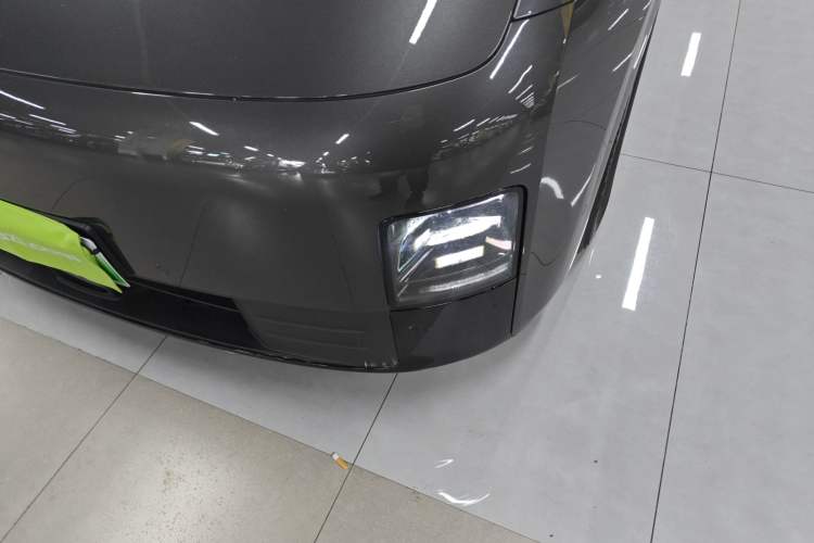 Used Li Auto MEGA 2024 Ultra Model
