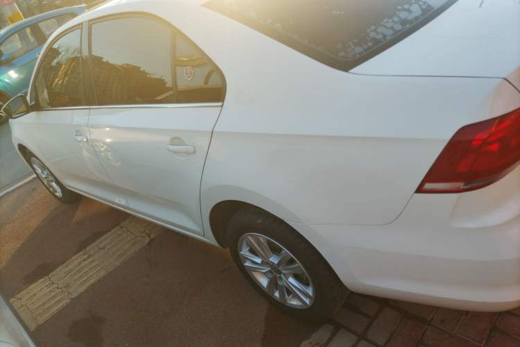 Used Volkswagen Santana 2016 1.6L Automatic Comfort Edition