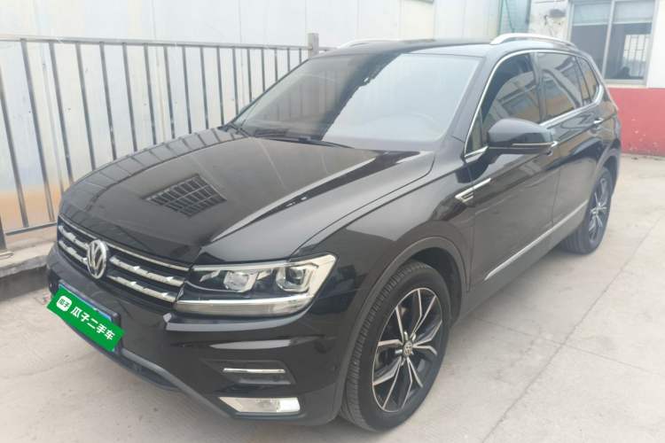 Used Volkswagen Tiguan L 2019 330TSI Automatic Two-Wheel Drive Smart Luxury Version China V Emission Standard
