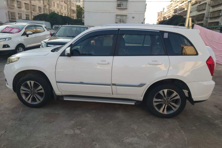 Used Chery Tiggo 3 2015 1.6L CVT ZhiShang Commemorative Edition

