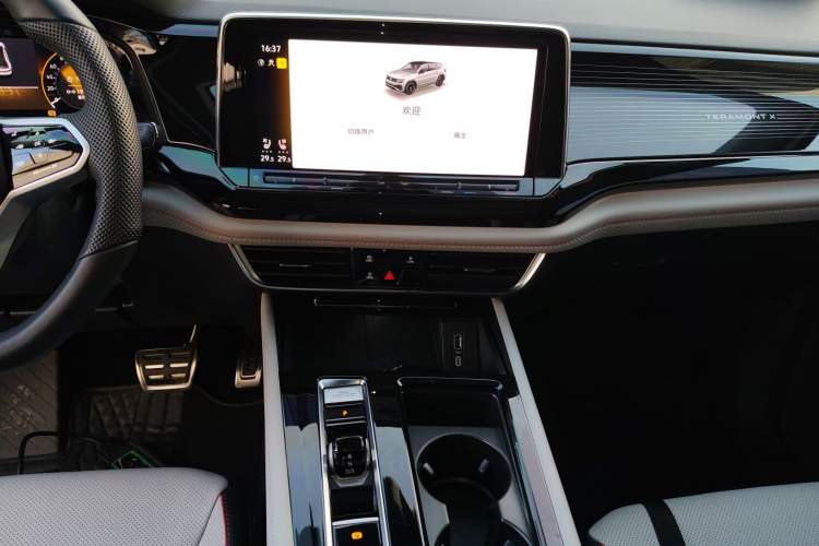 Used Volkswagen Teramont X 2024 380TSI Four-Wheel Drive Longxiang Edition
