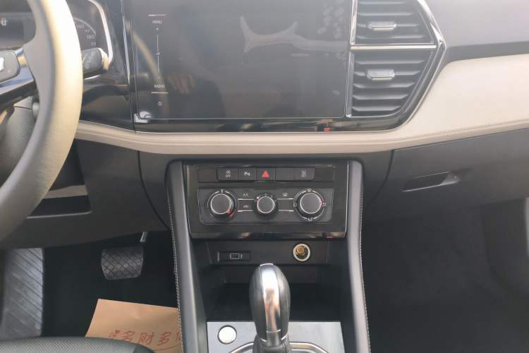 Used Jetta VS5 2022 280TSI Automatic Enjoyment Model
