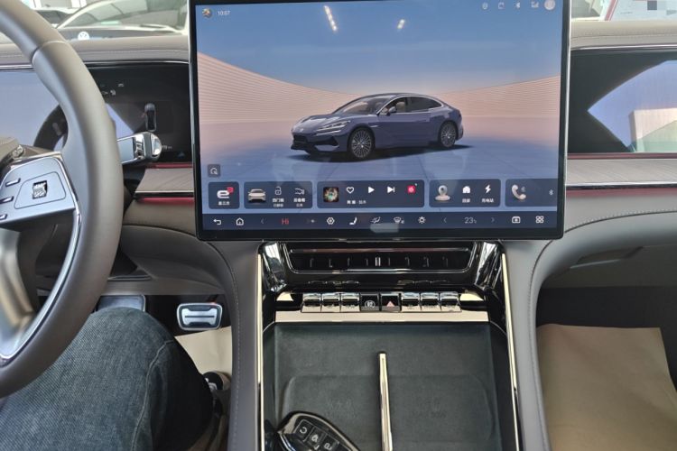 Used Denza Z9 2024 1100 km Four-Wheel Drive Max Version