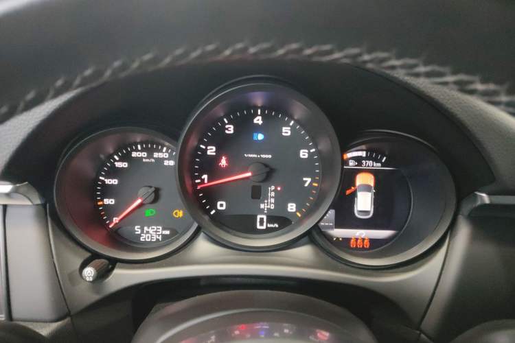 Used Porsche Macan 2021 Macan 2.0T