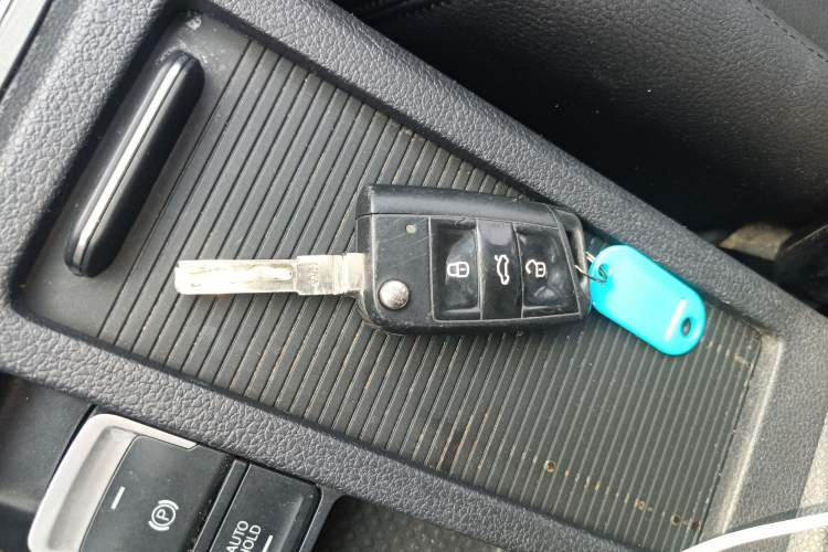 Used Volkswagen Golf 2015 1.4TSI Automatic Comfort Model
