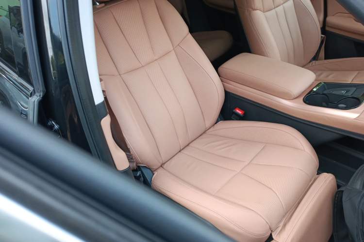 Used Nio ES8 2018 355 km Base Version 6-Seater Edition
