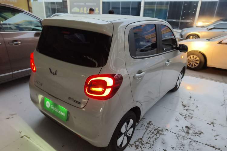 Used Wuling Hongguang MINIEV 2025 Four-Door Version Advanced Edition
