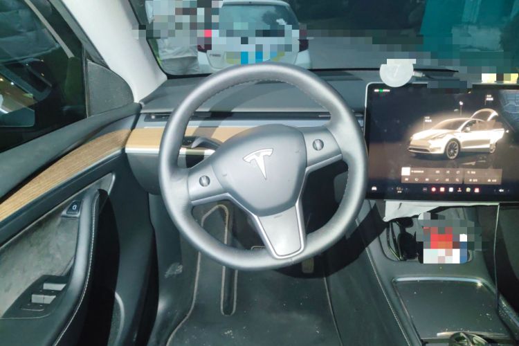 Used Tesla Model Y 2022 Rear-Wheel-Drive Version
