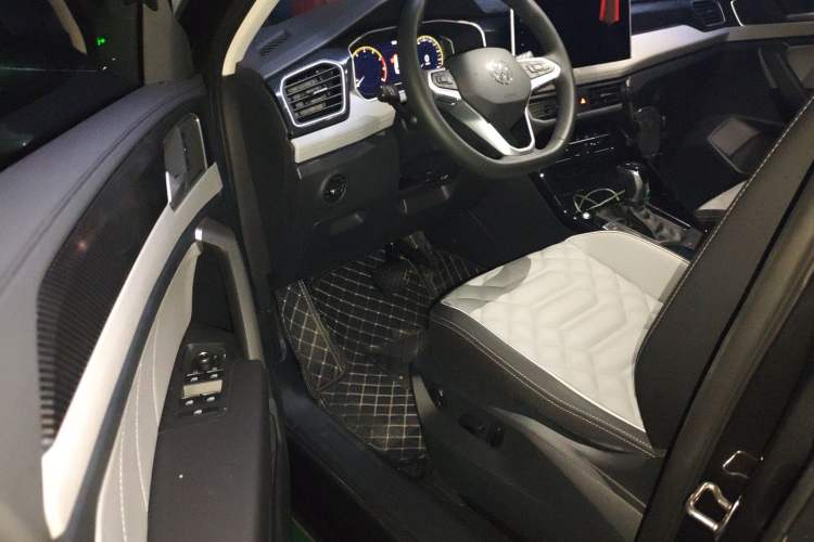 Used Volkswagen Tayron 2024 330TSI Two-Wheel Drive Luxury Plus Advanced Version
