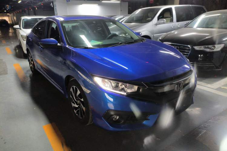 Used Honda Civic 2016 220TURBO Manual Luxury Edition
