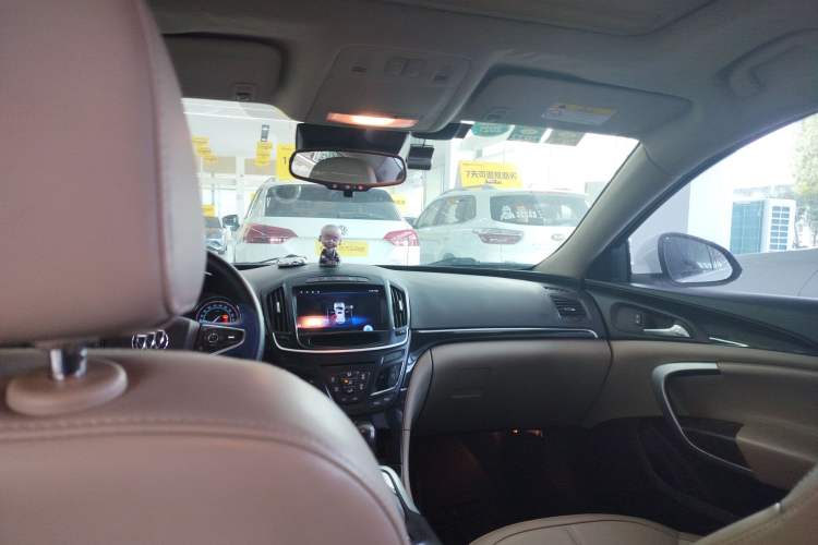 Used Buick Regal 2015 2.0L Elite Fashion Edition
