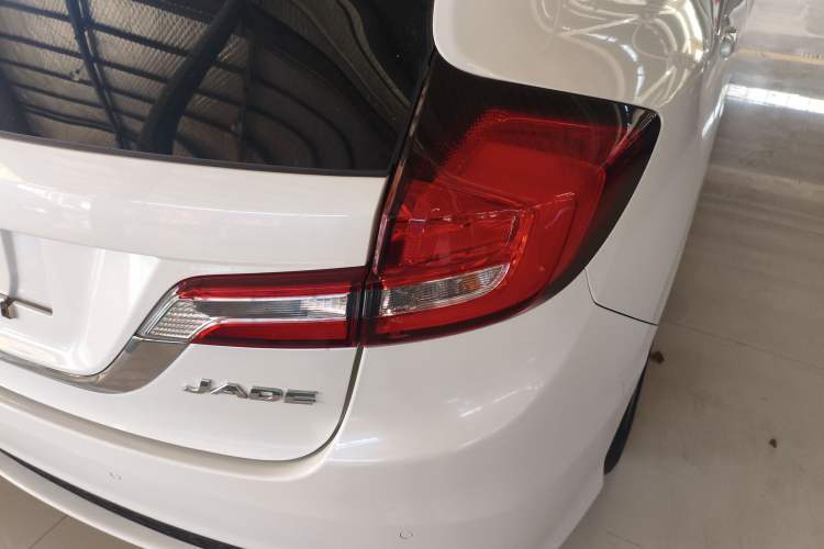 Used Honda Jade 2020 1.8L automatic Comfort version