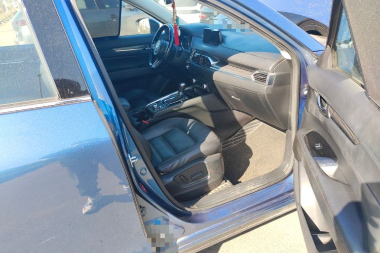 Used Mazda CX-5 2017 2.5L Automatic 4x4 ZhiZun Version China V Standard
