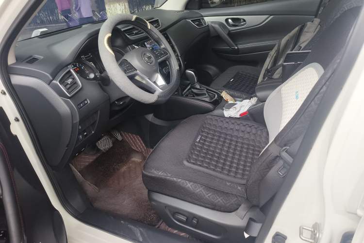 Used Nissan Qashqai 2022 2.0L CVT XV Premier Luxury Edition
