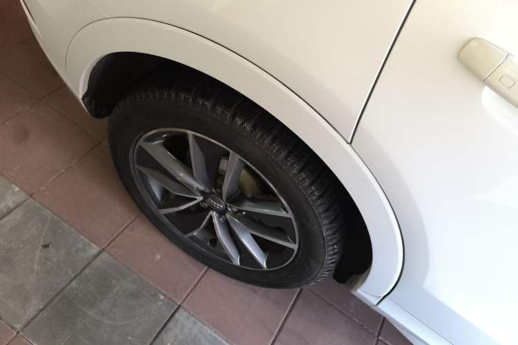 Used Audi Q3 2018 30th Anniversary Edition 40 TFSI quattro all-wheel-drive sport model
