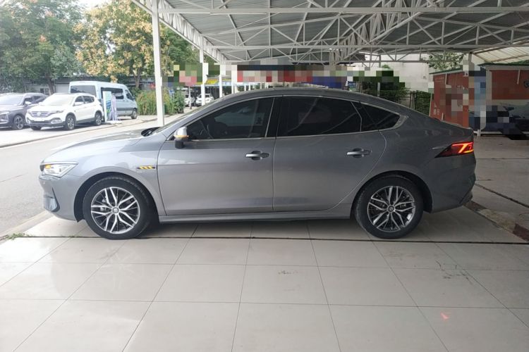 Used BYD Qin PLUS 2021 EV 500KM Luxury Model
