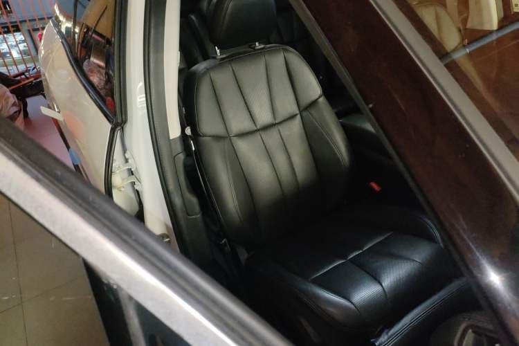 Used Nio ES8 2018 355 km Base Version 7-Seater Edition