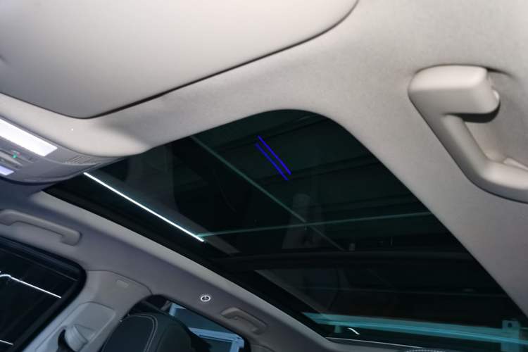 Used Volkswagen Touareg 2022 3.0 TSI Luxury Edition Black Diamond Sport Package