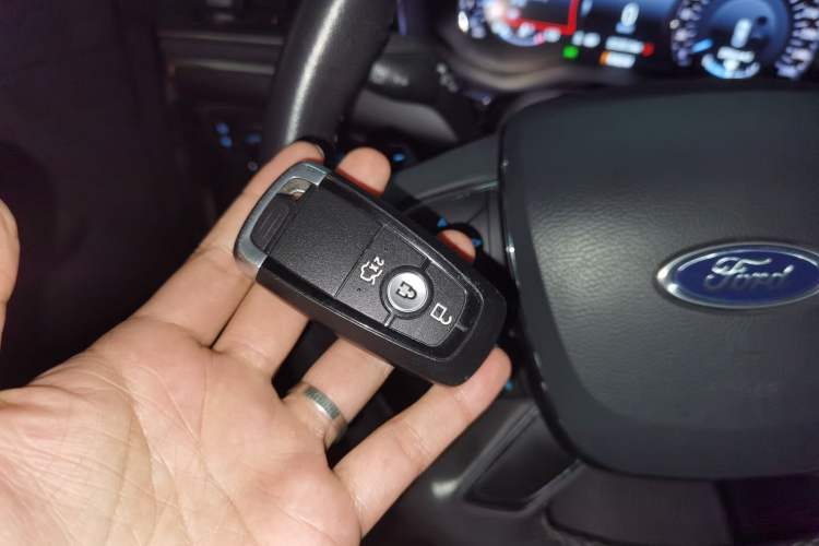 Used Ford Taurus 2019 EcoBoost 245 Premium Edition
