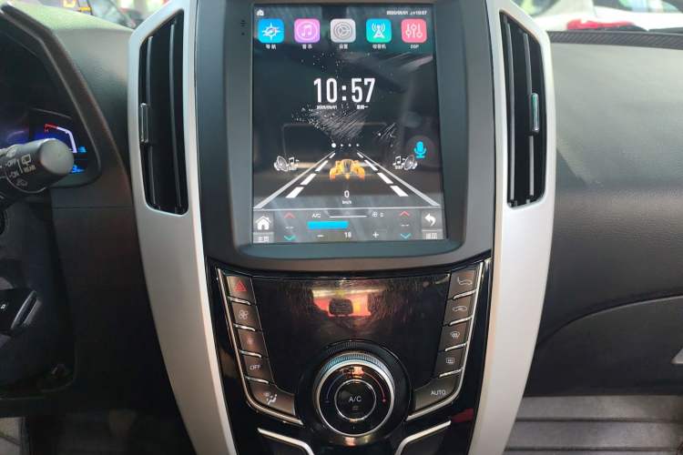 Used Luxgen U6 SUV 2014 1.8T Fashion Edition
