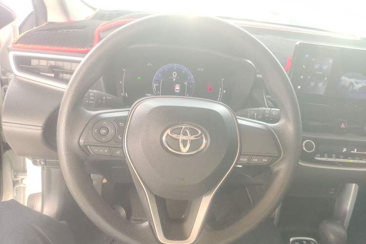 Used Toyota FRONTLANDER 2023 2.0L CVT Elite Edition
