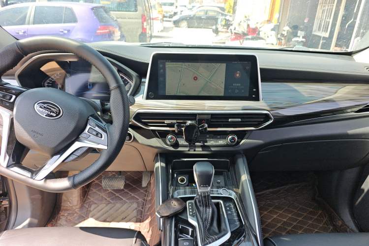 Used SAIC MAXUS D90 2017 2.0T Automatic All-Wheel Drive Sirius