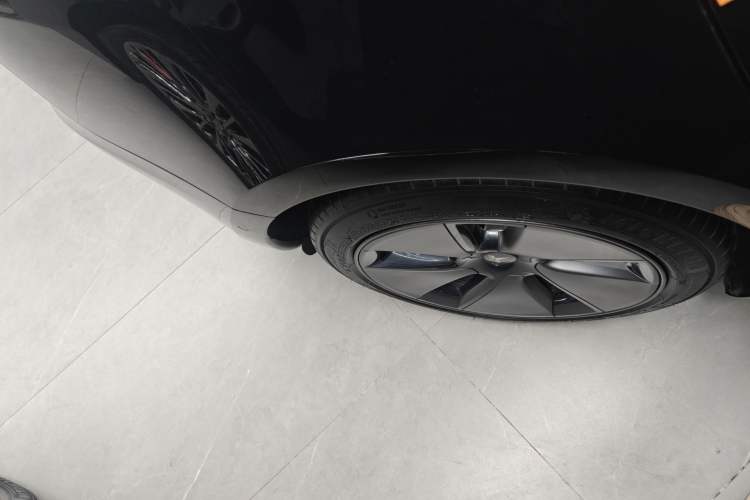 Used Tesla Model 3 2022 Rear-Wheel-Drive Version
