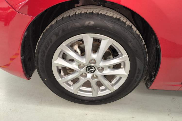 Used Mazda Mazda 3 Axela 2017 Hatchback 1.5L Automatic Luxury Model Emission Standard China V
