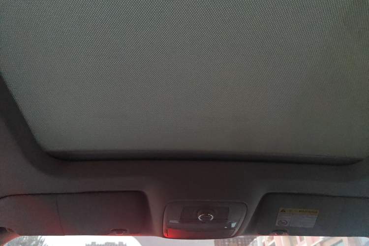 Used Roewe RX3 2020 1.6L CVT 4G Connected Ultra-Cool Flagship Edition