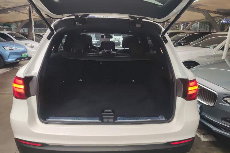 Used Mercedes-Benz GLC 2019 GLC 200 4MATIC
