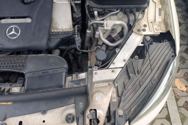 Used Mercedes-Benz GLC 2016 GLC 300 4MATIC Dynamic Model
