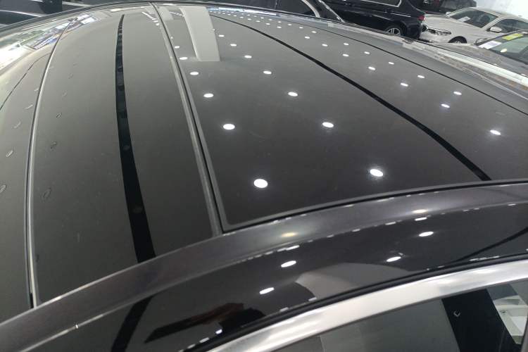 Used Mercedes-Benz E-Class 2023 Updated E 300 L Fashion Edition
