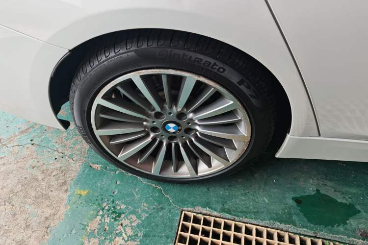 Used BMW 3 Series 2019 320Li Fashion Model
