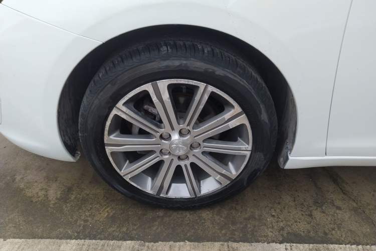 Used Peugeot 408 2014 1.8L Automatic Luxury Edition
