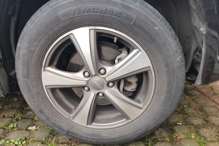 Used Haval H6 2015 Upgraded Model 1.5T Manual Two-Wheel Drive Elite Version