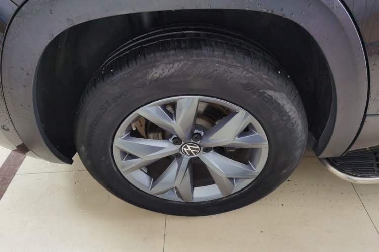 Used Volkswagen Teramont X 2022 330TSI Two-Wheel-Drive Luxury Edition
