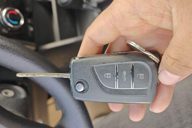 Used Toyota YARiS L 2020 1.5L CVT Leading Edition