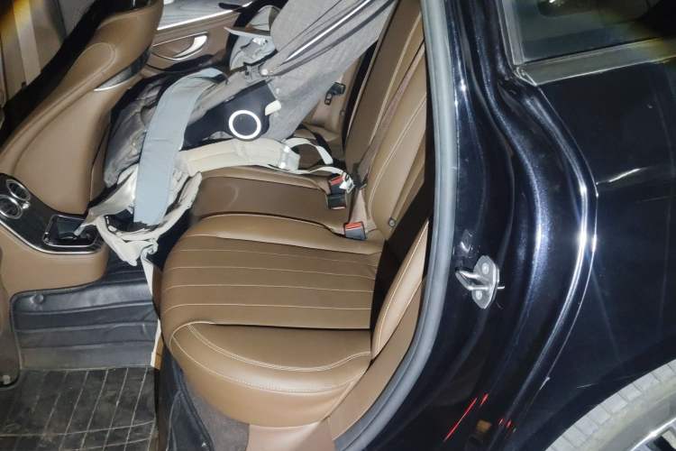 Used Mercedes-Benz E-Class 2022 Revised Version E 300 L Fashion Edition
