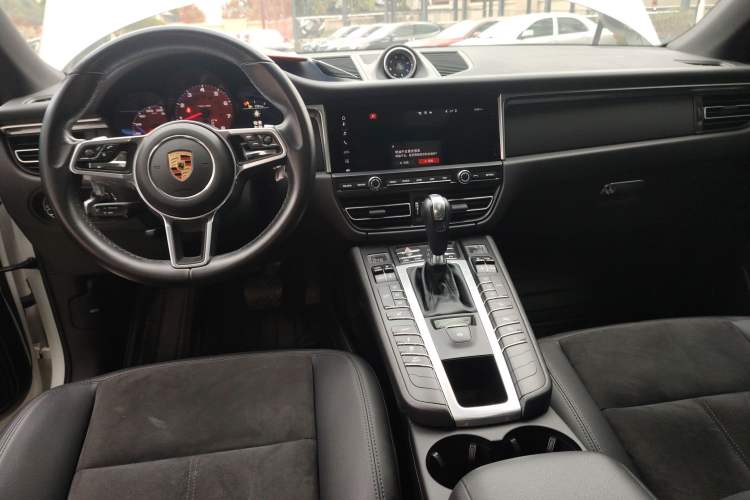 Used Porsche Macan 2018 Macan 2.0T
