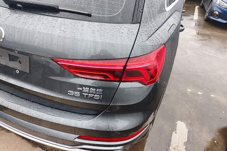 Used Audi Q3 2022 35 TFSI Fashion Dynamic Model
