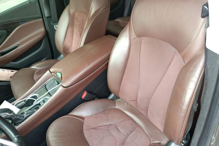 Used Buick Envision 2016 20T Two-Wheel-Drive Elite Model
