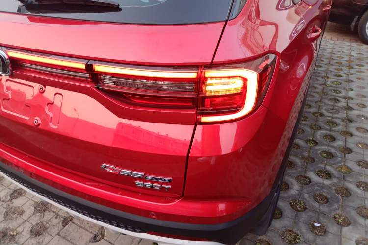 Used Changan CS35PLUS 2019 1.4T DCT Chuanlian Blue Whale Edition
