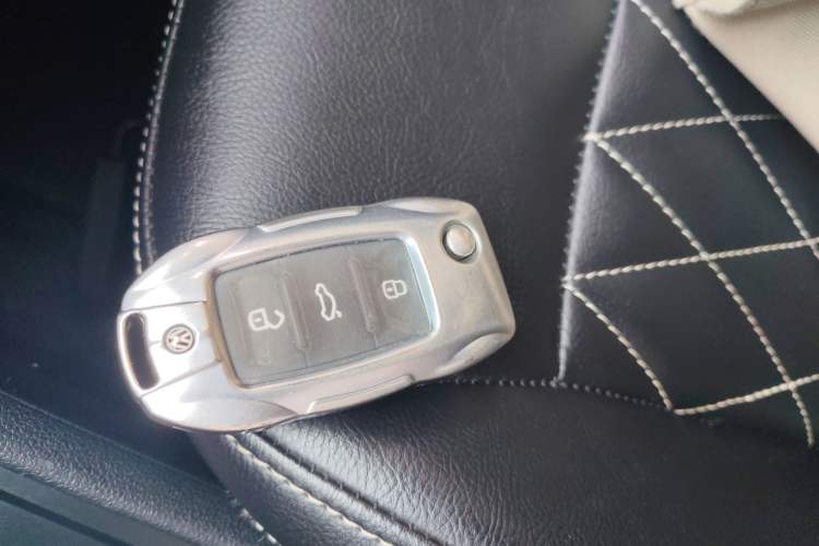 Used Volkswagen Lavida 2019 Lavida Start 1.5L Automatic Trendy Version China VI Standard
