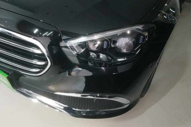 Used Mercedes-Benz E-Class 2021 E 300 L Premium Edition
