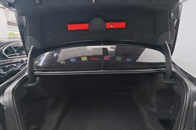 Used BMW 5 Series 2019 Facelifted 530Li Luxury Edition Premium Package
