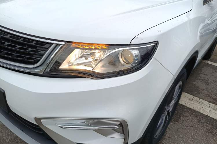 Used Geely Auto Emgrand X7 Sport 2021 Million Edition 1.8TD DCT Two-Wheel Drive Comfort Model
