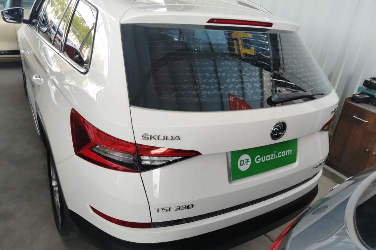 Used Skoda Kodiaq 2018 Facelifted TSI330 5-Seater Two-Wheel-Drive Comfort Edition