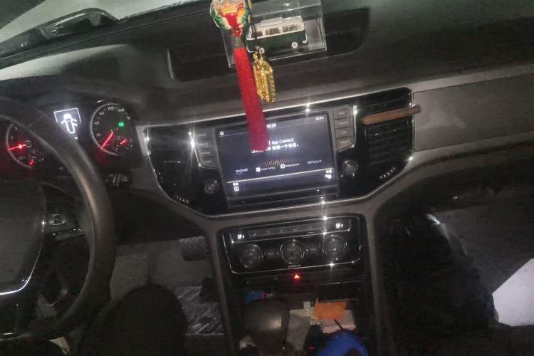 Used Volkswagen Teramont 2017 330TSI Two-Wheel-Drive Luxury Edition