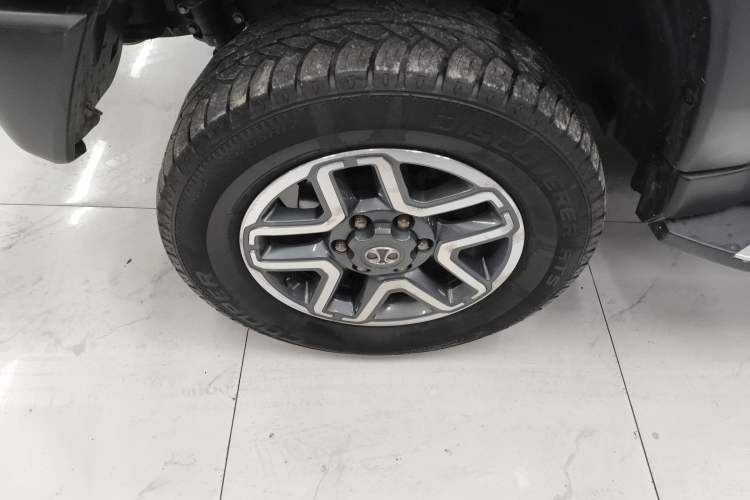 Used  BJ40 2016 40L 2.3T Automatic All-Wheel Drive Premium Edition
